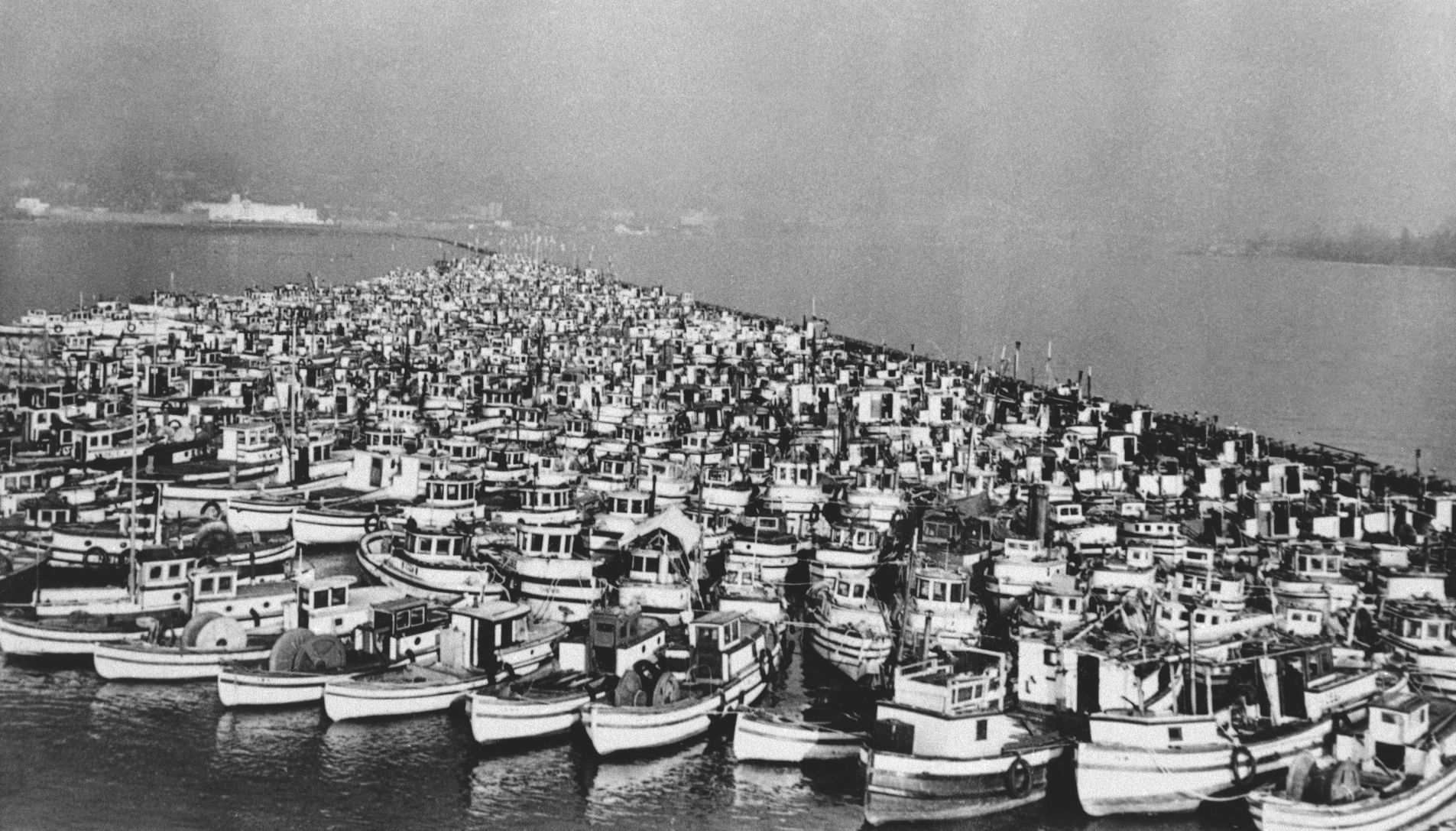1942: Japanese Fishing Boats